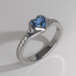 Anel Coração — Ouro Branco 18k com Topázio Azul e Diamantes LGD - Image 5